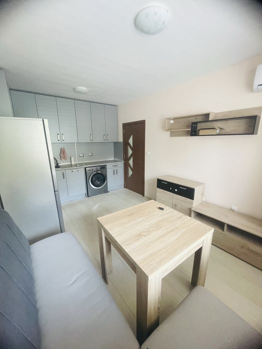 Дава се под наем Тристаен апартамент в София, Бояна - 75 кв.м за 714 € - Снимка #1