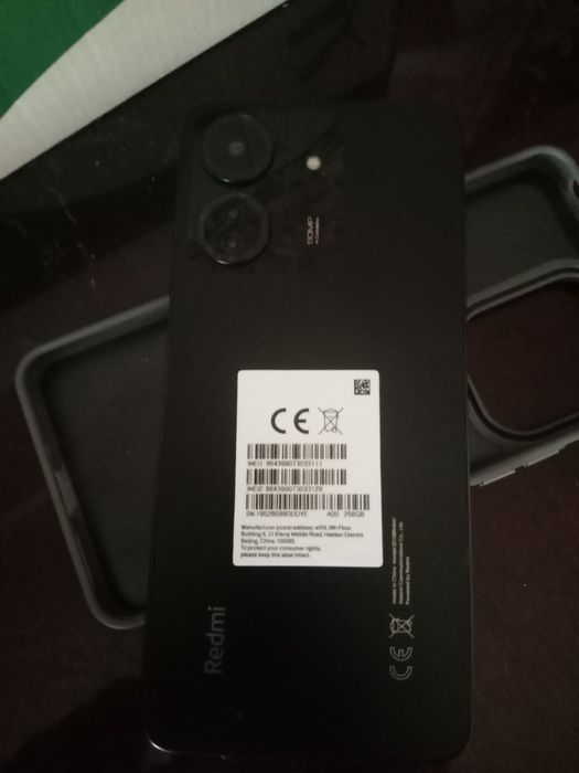 Продам телефон Redmi 13c
