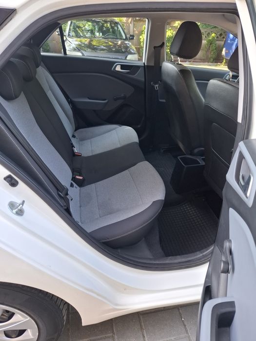 Hyundai i20 1.25 MPI Euro 6 • 2016 • 51.248 km reali• Distribuție lanț