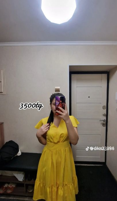 Продаю вечерний платья