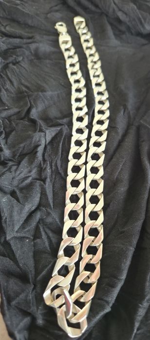 Масивен сребърен ланец