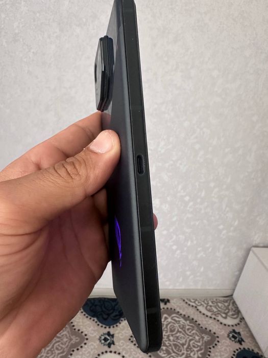 Asus Rog phone  8