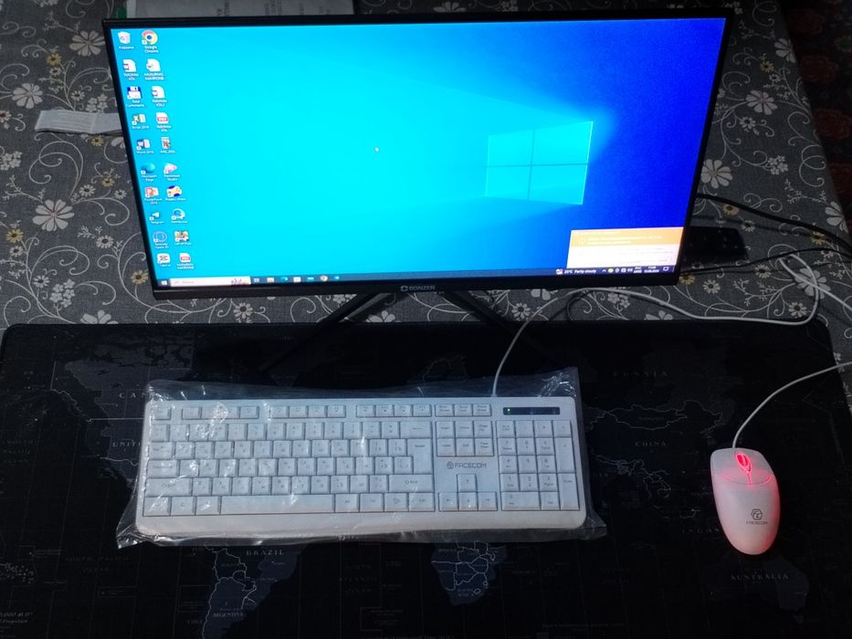 Kompuyter bor Xolati yangi faqat olib ishlatish kerak xolos