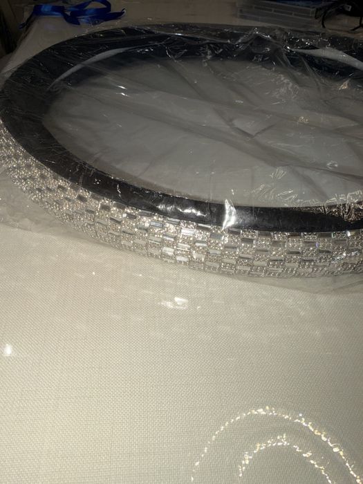 Руль учун чехол янги 200 минг сум