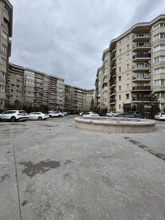 Ц-15 Жангох Абай новостр 4/5/8 Евроремонт обш: 202 кв.м Корзинка, Абай