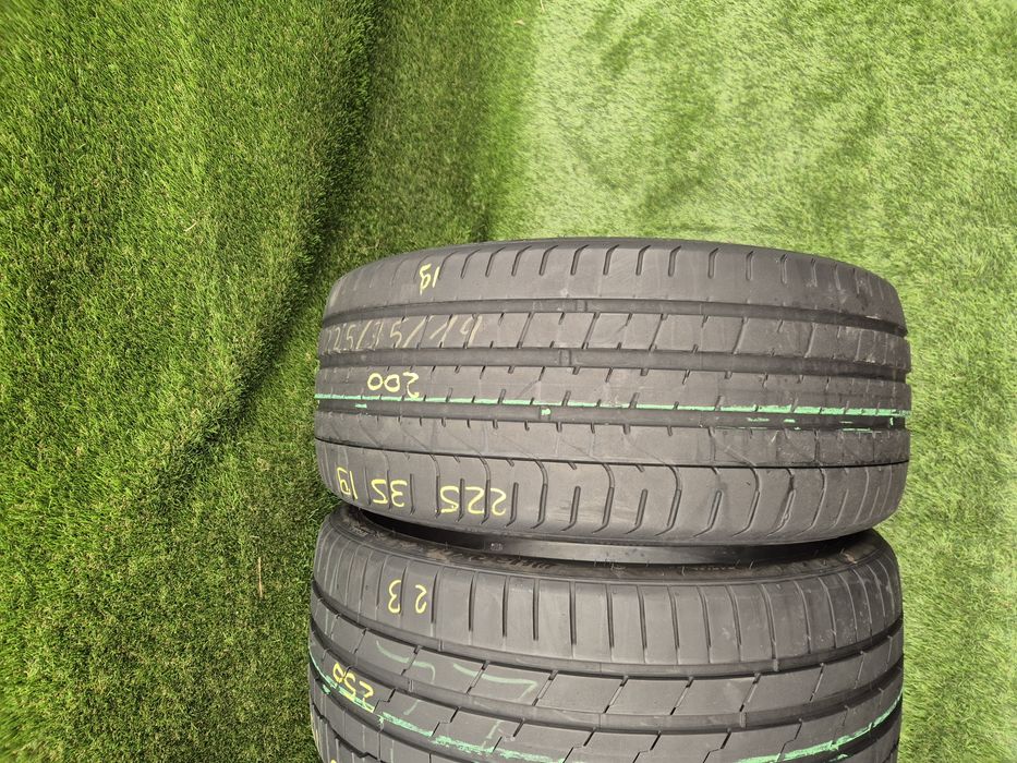 225 35 19 Câte o bucata Hankook și Pirelli