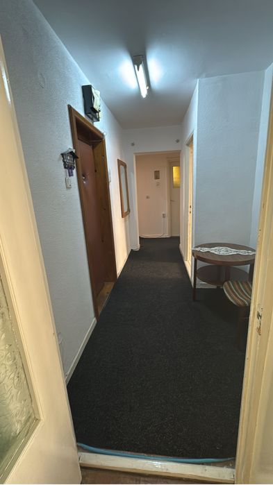 Inchiriez apartamanet 3 camere Targu Neamt