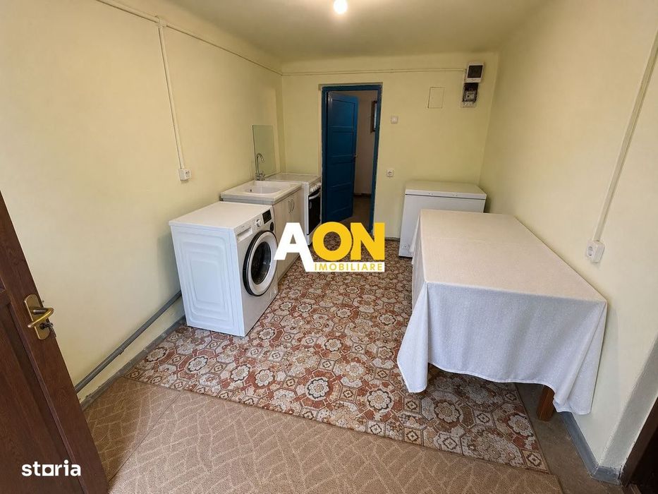 Casă cu 7 camere de vânzare în Meteș, 810 mp teren
