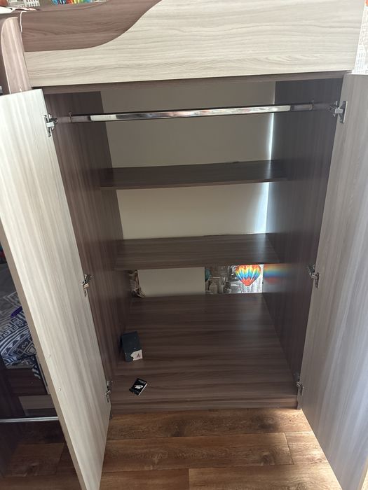 Продам 2 ярусную кровать