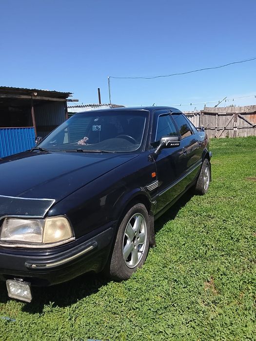 Продам Ауди 80 б4