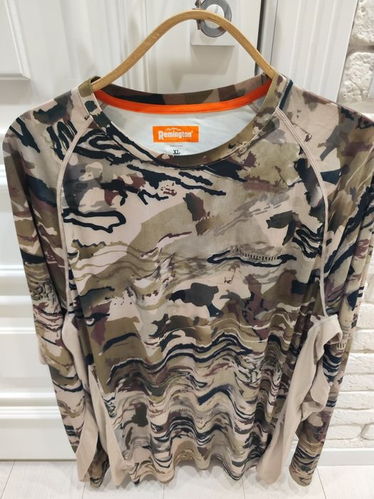 Лонгслив Ремингтон