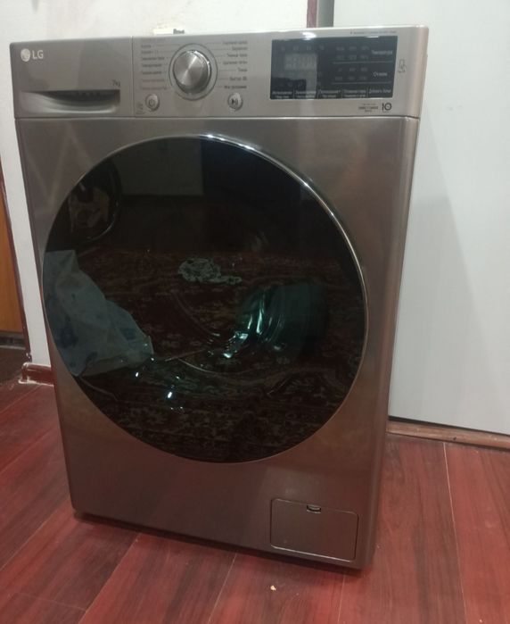 Продам стиральную машинку.