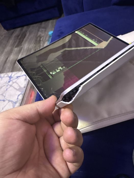 Microsoft Surface Laptop Go