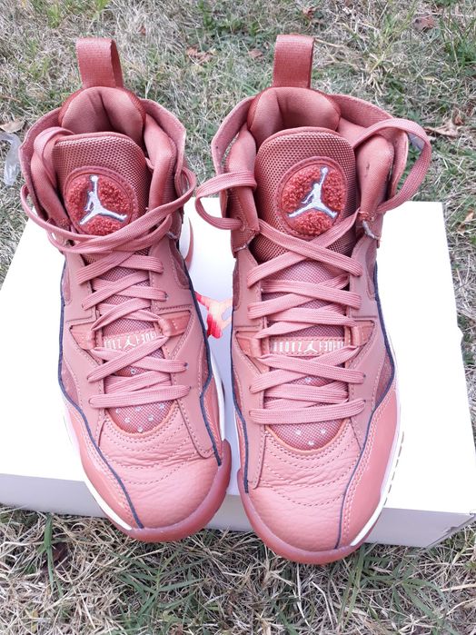 Nike Jordan Jumpman 38,5 Two Tray