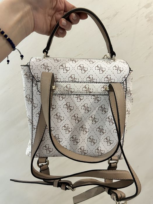 Оригинална раница Guess
