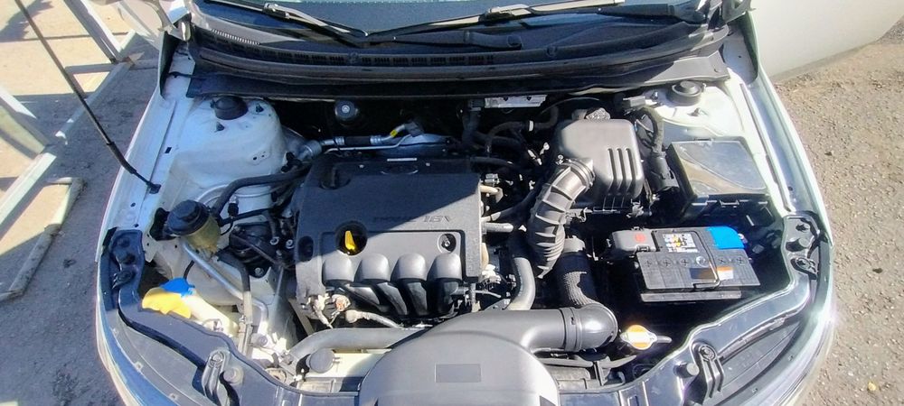 Продам Kia cerato 2012