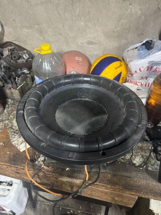 Продам сабвуфер