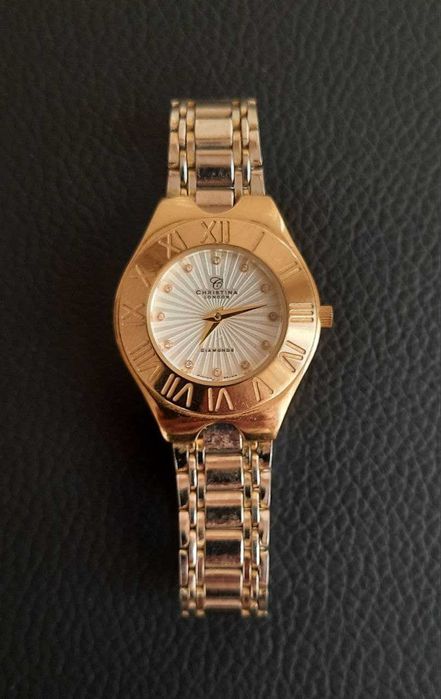 Продавам дамски часовник Christina London diamond