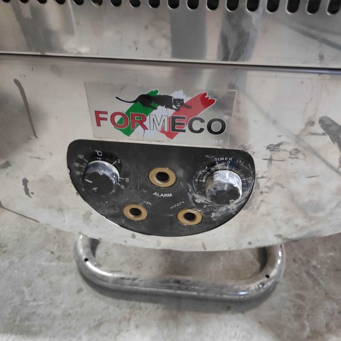 Distilator / recuperator diluant si solvent de la spalare