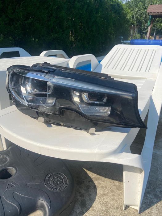 Far BMW G20/G21 LED original cu modul funcțional – geam spart