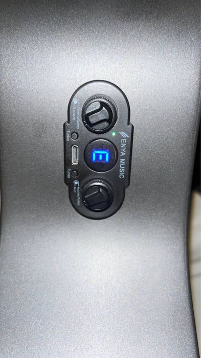 Тран-Акустическая гитара