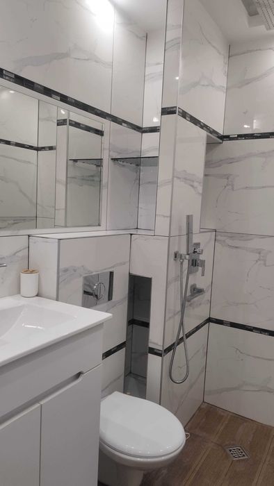 Под наем двустаен в нова сграда в центъра на София