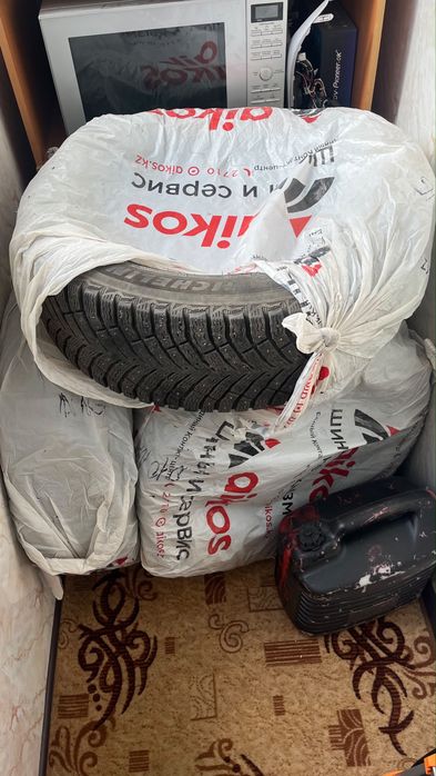 MICHELIN 235/55 R 19
