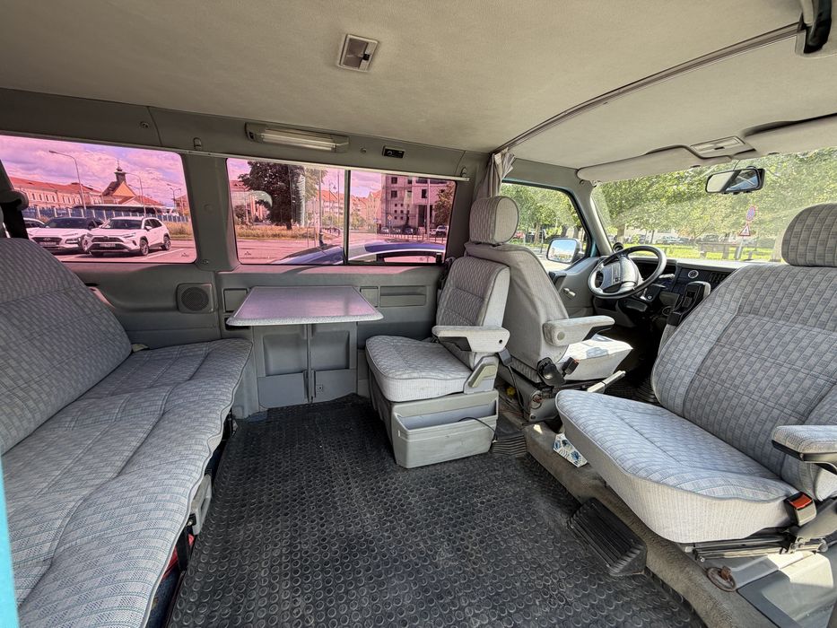 VOLKSWAGEN Multivan 1993 — imagine 4