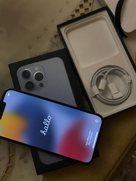 Продам iPhone 13 Pro 256GB — Отличное состояние!
