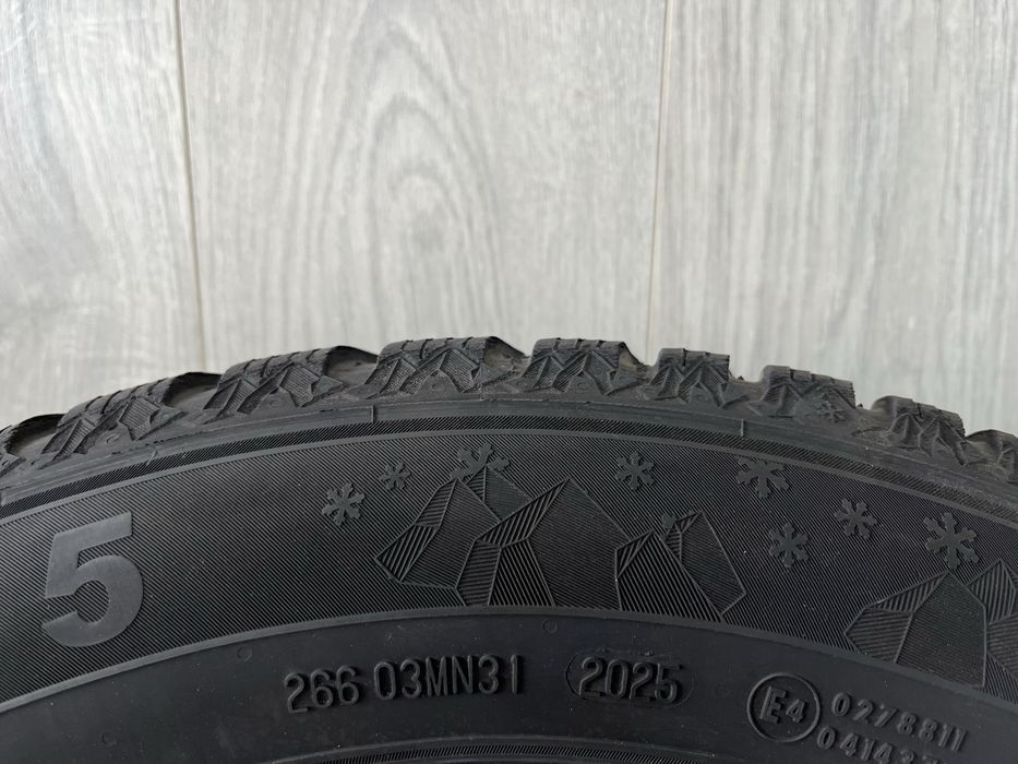 Джанти 16 цола 5х114,3 за Киа, Хюндай, Мазда със зимни гуми 205/60/16