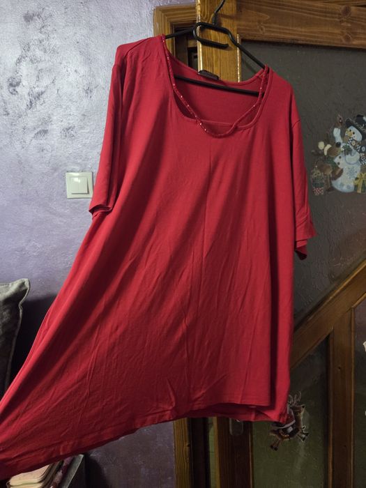 Tricou  deosebit  mărime  52-54
