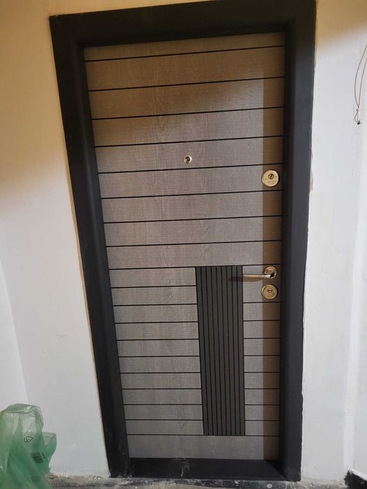3 camere decomandat Mioritei