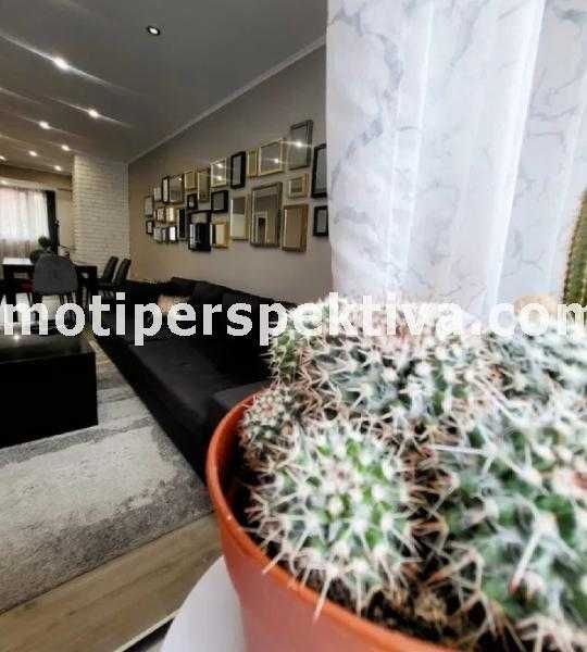 Продава се Тристаен апартамент в Пловдив, Кършияка - 104 кв.м за 1904 €/кв.м - Снимка #2