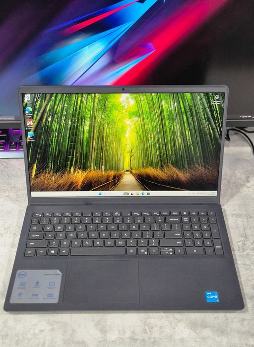 Dell Inspiron Core i3-1115G4 8/256gb