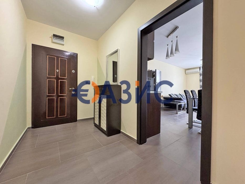 Продава се Тристаен апартамент в Несебър - 114 кв.м за 1036 €/кв.м - Снимка #6