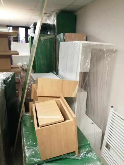 Mutări, Debarasări, Relocari