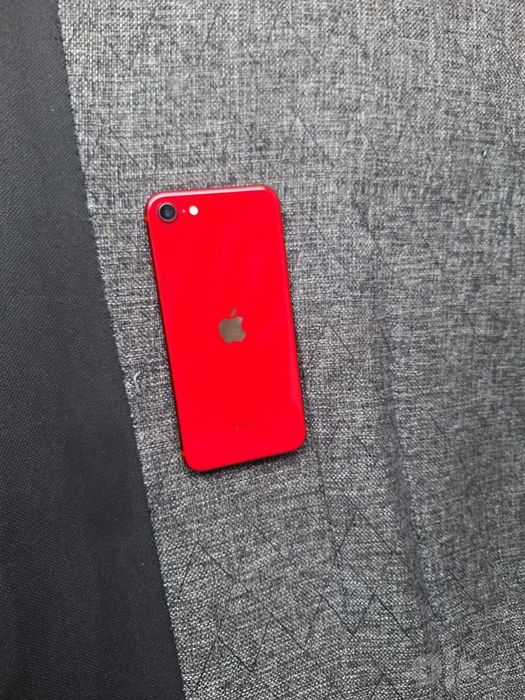 Iphone SE состояние отличное