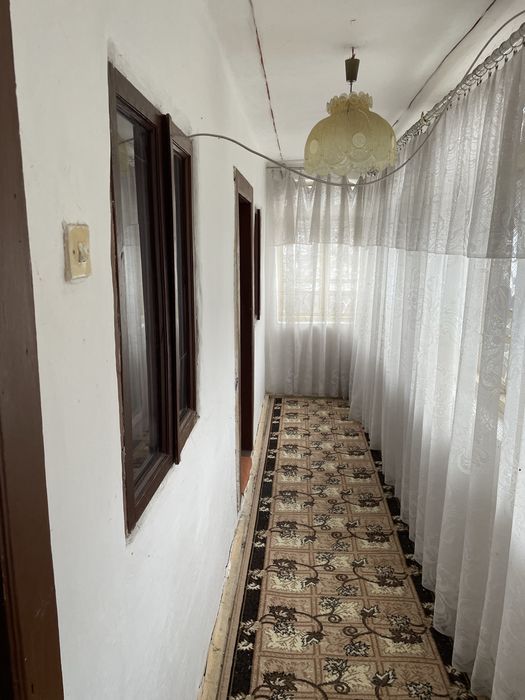 Casă bătrânească de vânzare – Argeș