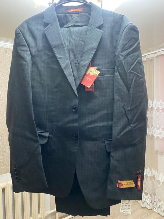 Продам костюмы | три варианта