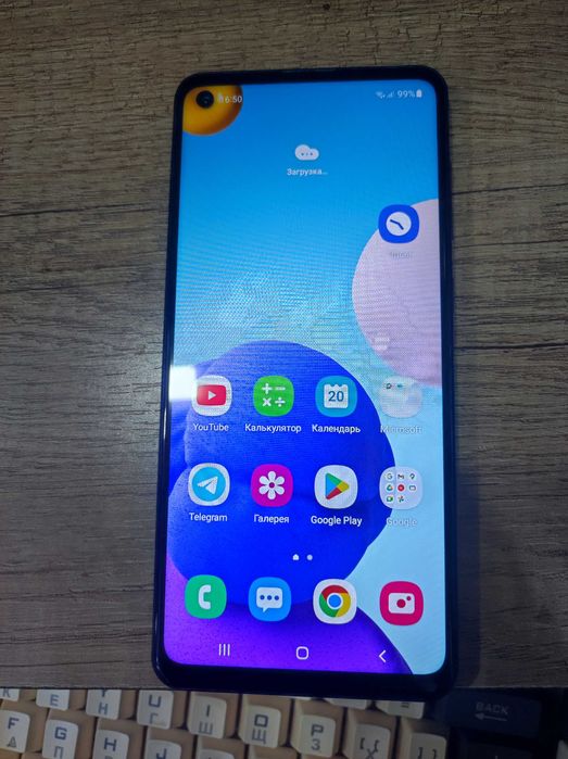 SAMSUNG A21S б/у + сд карта на 128гб + чехол