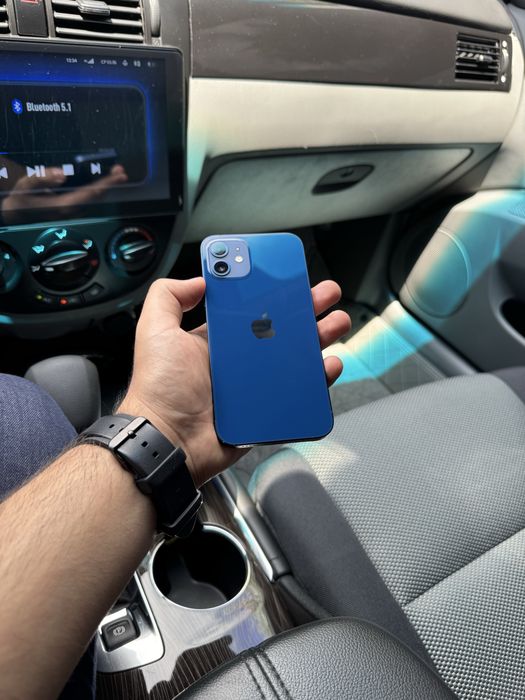 Iphone 12 64tali 200$