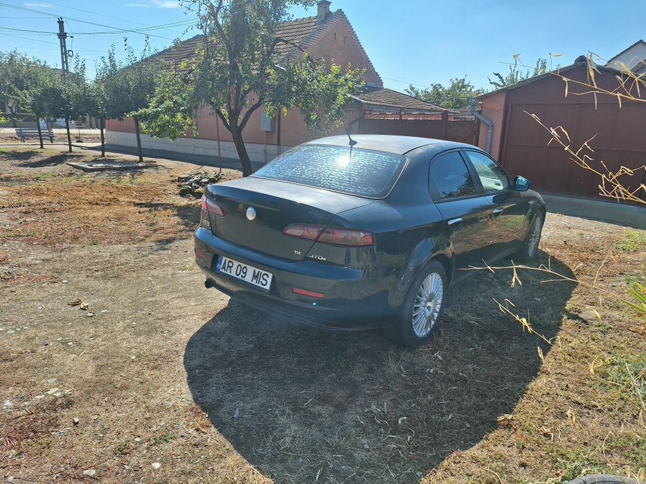 De vinzare cu tot în regula.