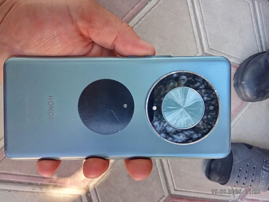 Хонор 256 гб хорошем состоянии