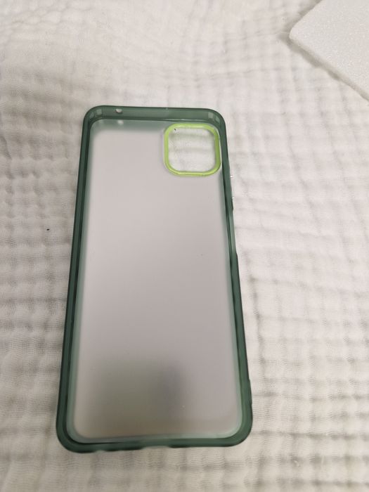 Продаётся чехол для телефона Galaxy 225G