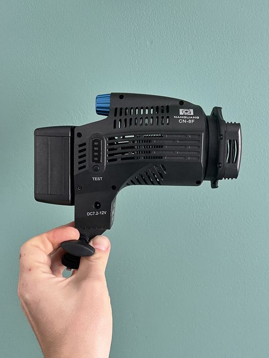 NanGuang CN-8F LED Fresnel френелова  студийна лампа