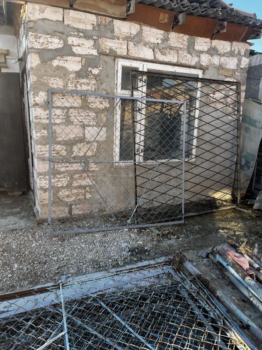 Решотка или ограждения для кур