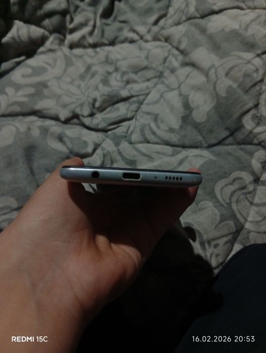 Продам Самсунг а31 срочно