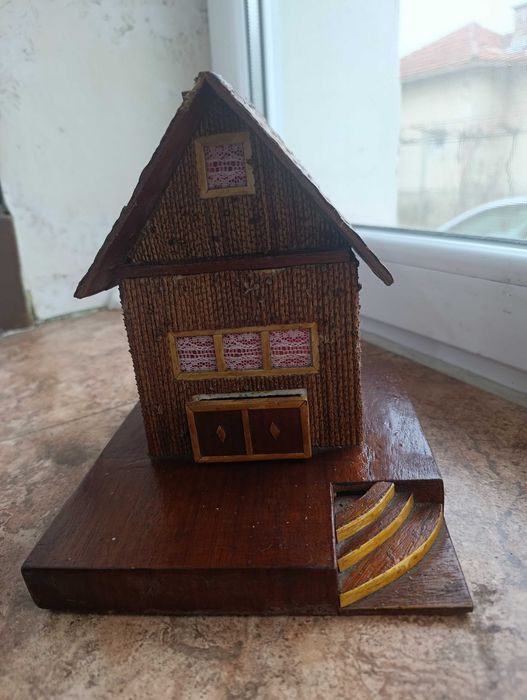 Дървена къщичка - Табакера