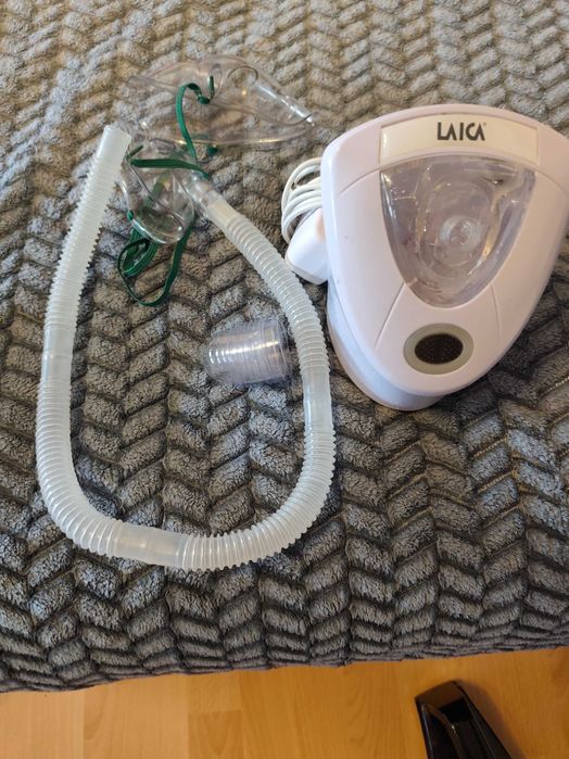 Vând aparat aerosoli laica