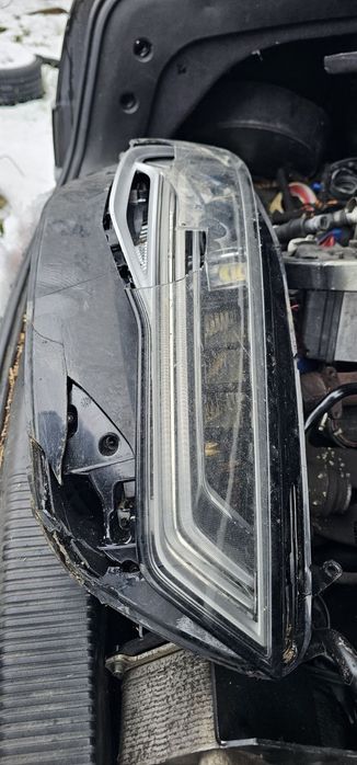 Фар за Ауди А6 c7 и за Ауди А5 2017г за части
